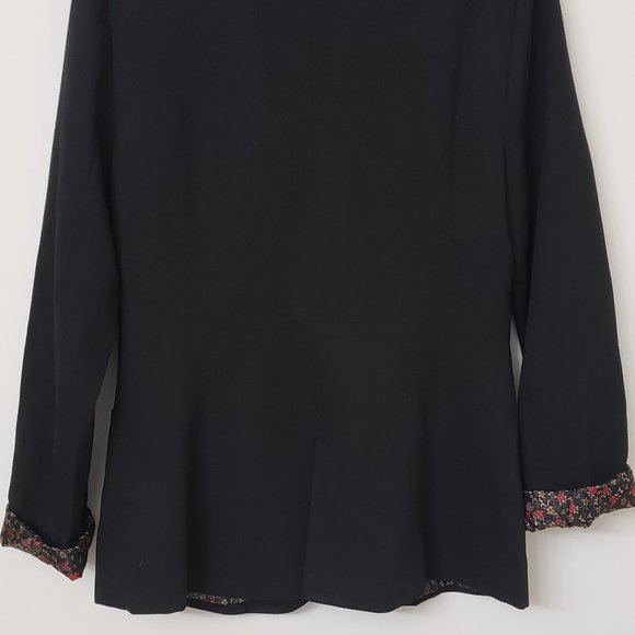 Forever 21 Black Woman's Blazer - Picture 2 of 3